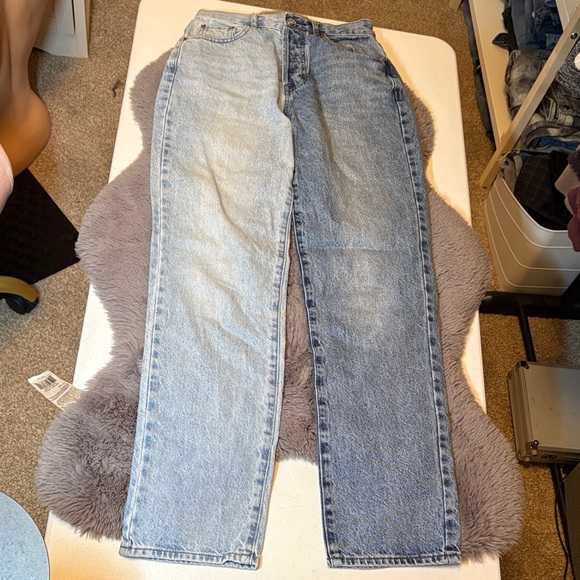 PacSun Two-Tone Blue Dad Jeans - Picture 5 of 6